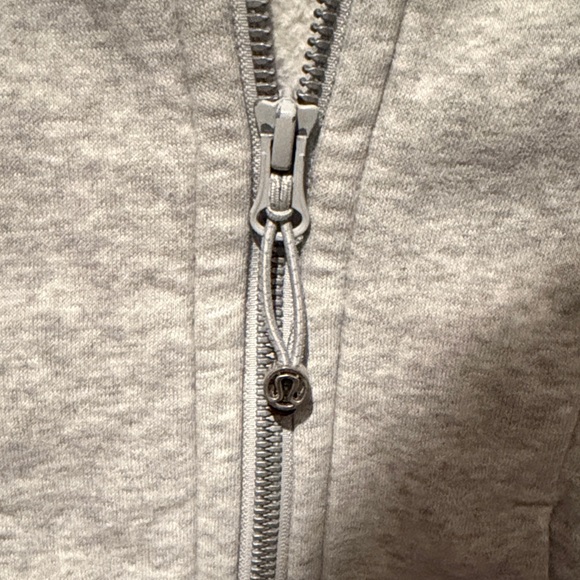 Women's Lululemon Gray Zip-Up Jacket - Picture 3 of 3